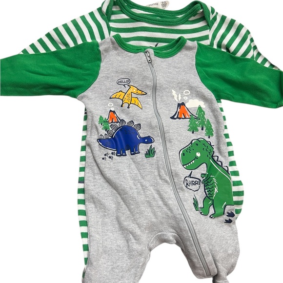 Baby Boy clothing bundle mixture of clothes 32+ pieces - Picture 10 of 15